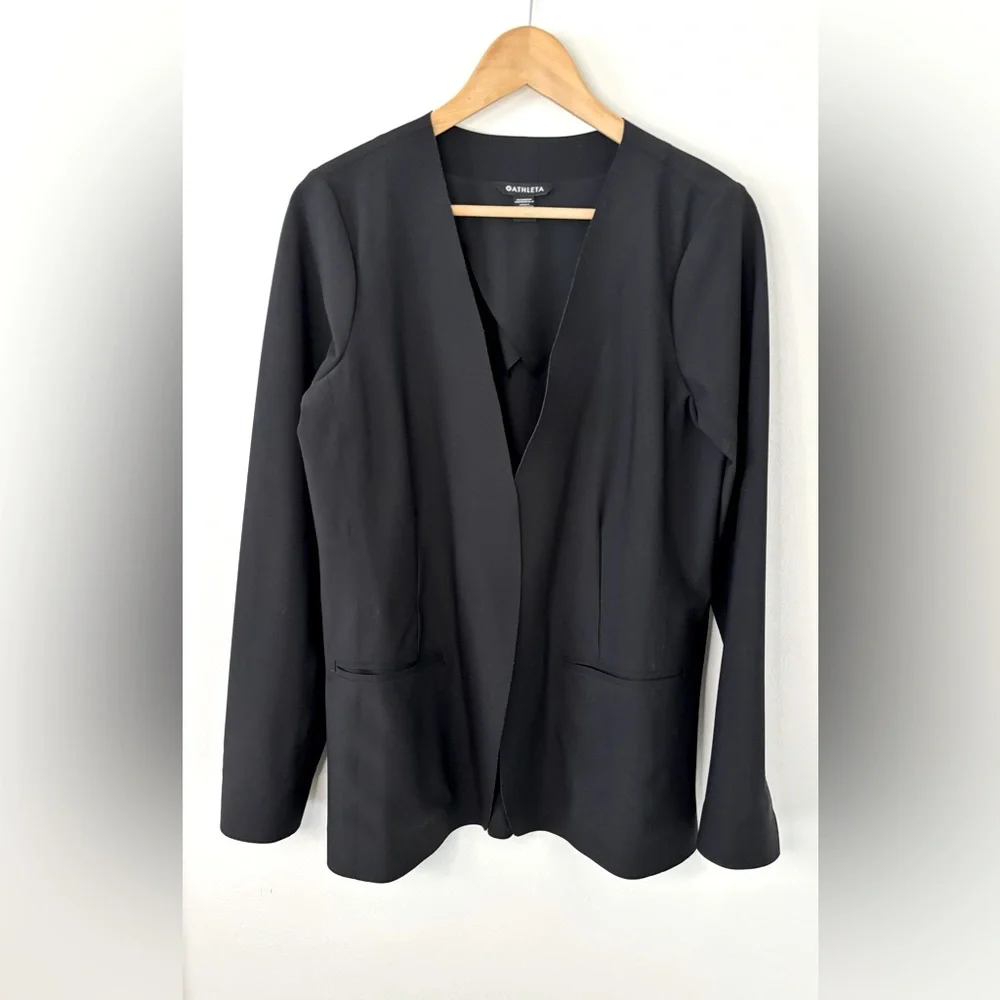 Athleta Avenue Blazer EUC Black Size 14